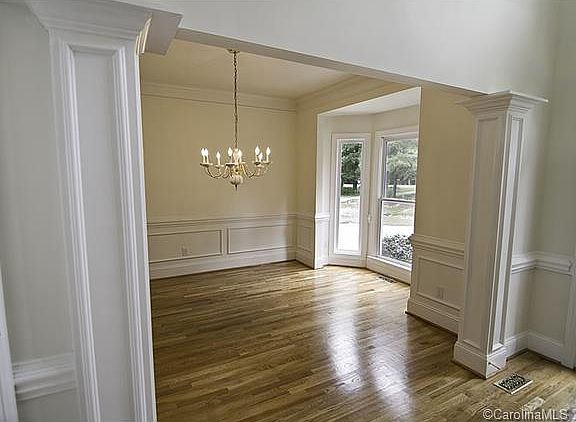 4th image of 5245 Lancelot Dr