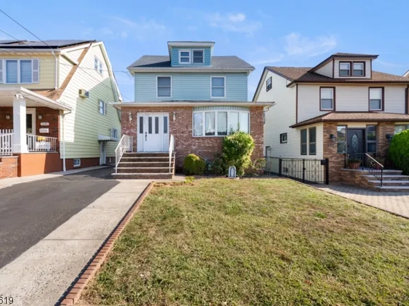 1117 Seib Ave, Elizabeth City, NJ 07202