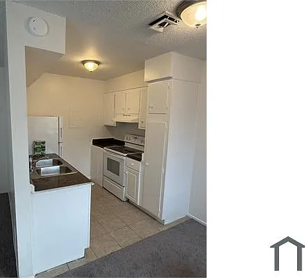 2601 Cedar Ave #3 — Photo 4