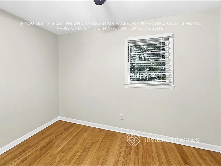 1321 Laura Ln — Photo 18