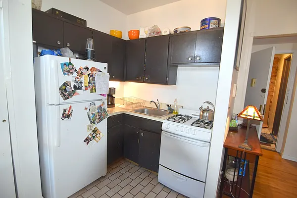 Rented by Manhattan Spaces | media 25