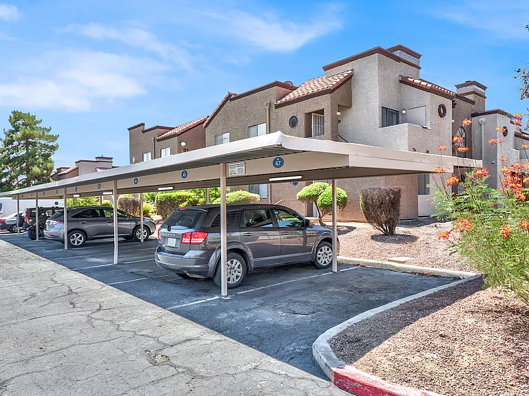 #GuardianRealty 2974 Juniper Hills #102 Las Vegas Condo Rental parking_08072025