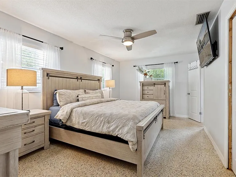 4416 Jamerson Pl — Photo 17