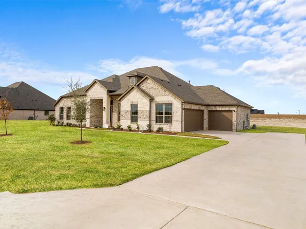 144 Lila Lake Dr, Waxahachie, TX 75165