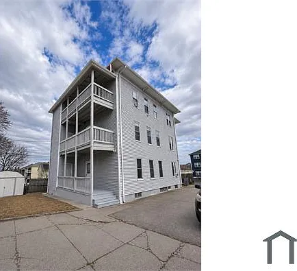 44 Coral St #2 — Photo 8