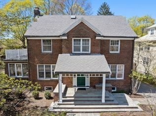 40 Morton Rd, Newton, MA 02459