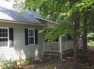 191 Farmview Rd, Madison, NC 27025