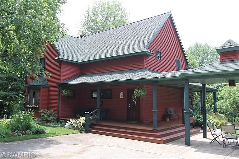2nd image of 16106 Louis Ln