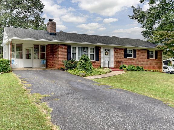 2nd image of 158 Lee Dr