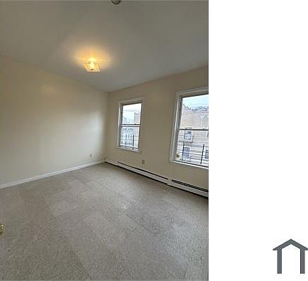 4th image of 740 E 214th St #3