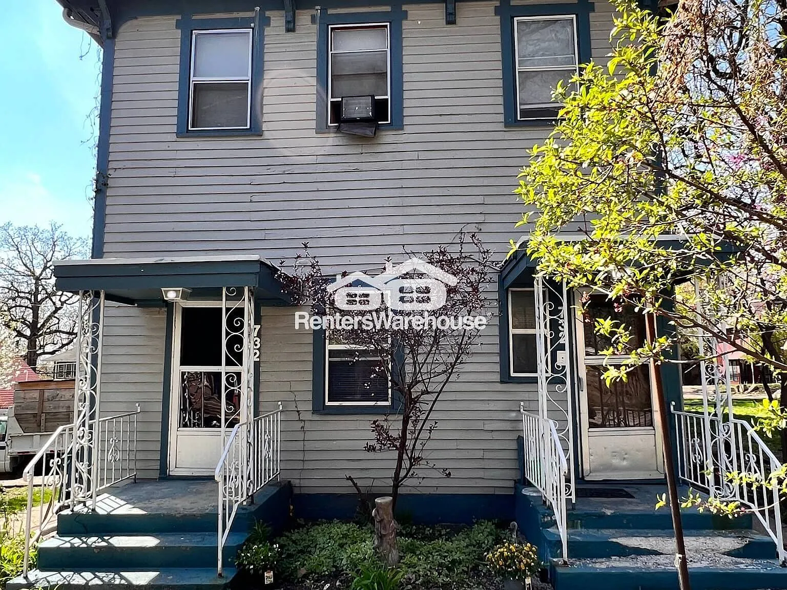 Sherman Hill 1 Bedroom Apartment — Photo 1