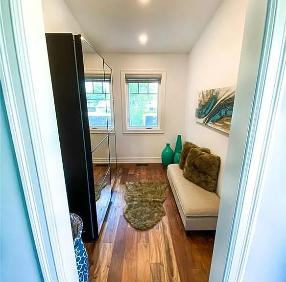 231 Rosewood Ave — Photo 13
