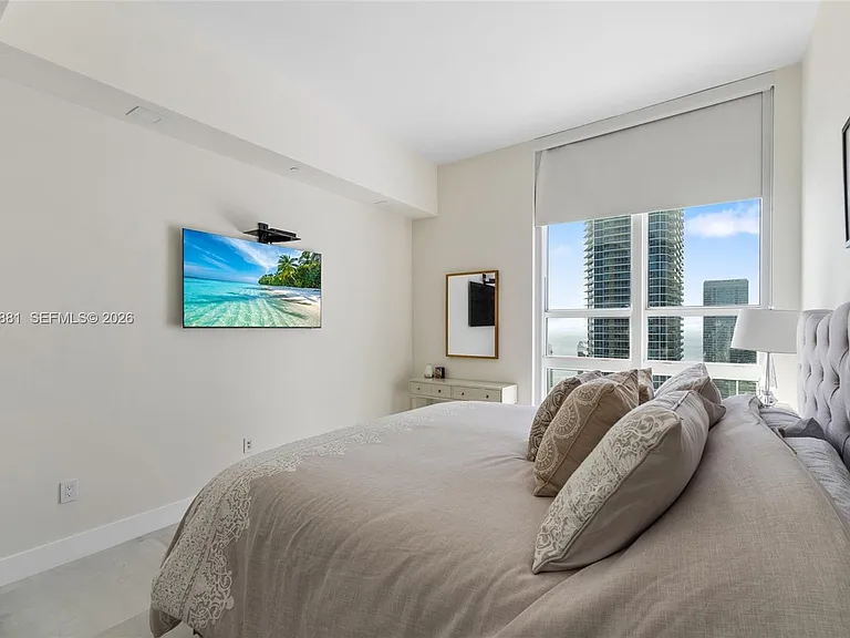 950 Brickell Bay Dr #5507 — Photo 12