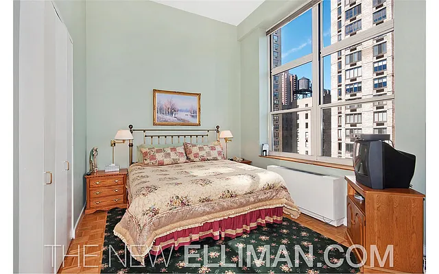 Sold by Douglas Elliman | media 19