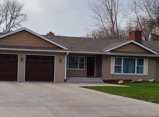 537 Clark St, Mora, MN 55051