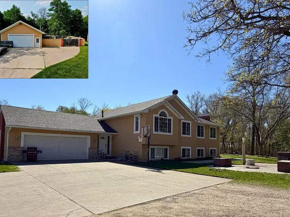 8245 W Beatrice Dr, Clear Lake, MN 55319