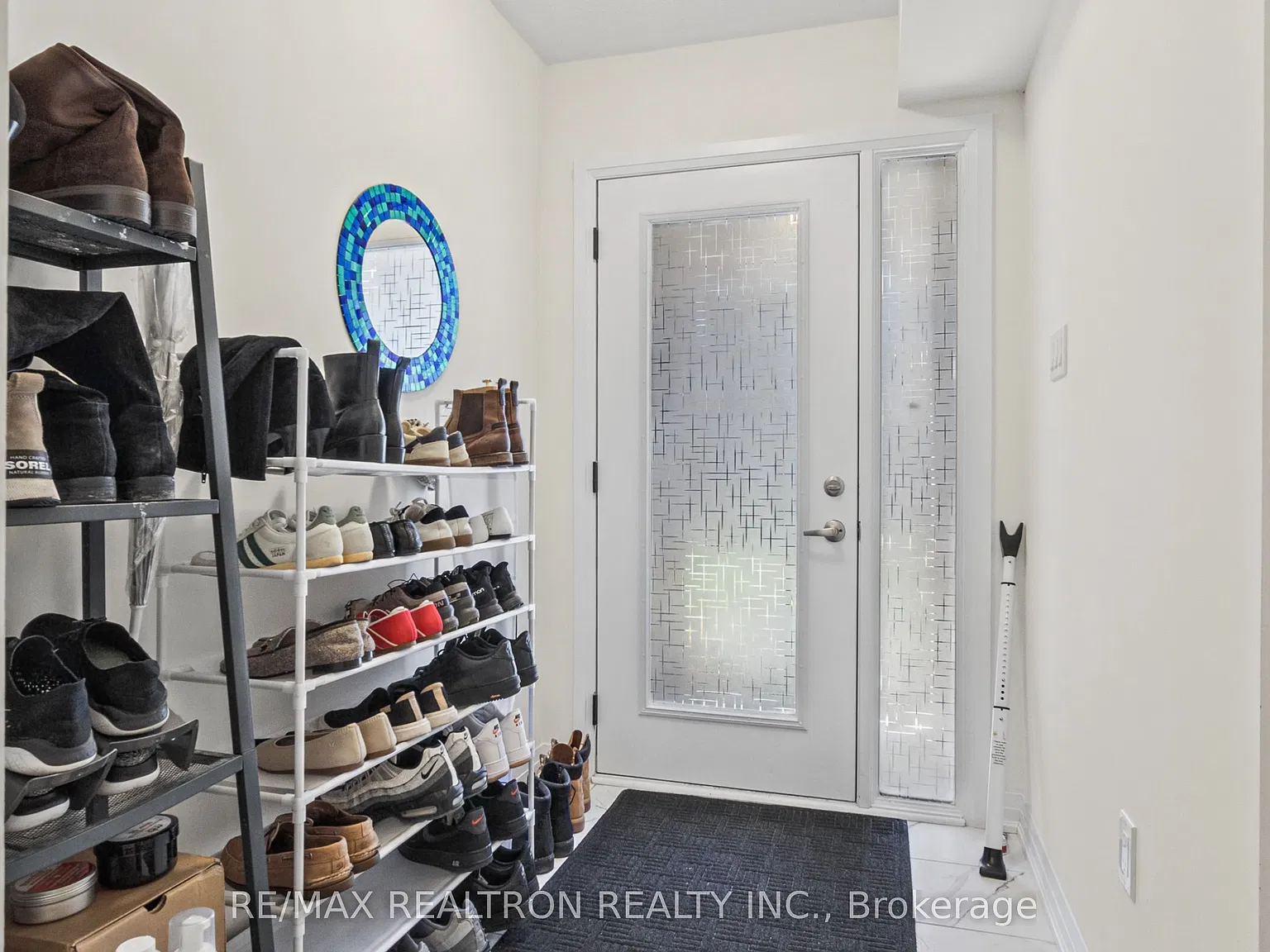 3 bed, $2,950 — Photo 4