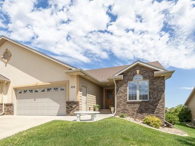 324 Enchanted Pines Dr, Rapid City, SD, 57701