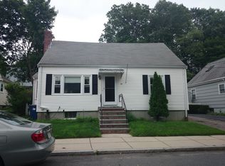 28 Vogel St, West Roxbury, MA 02132
