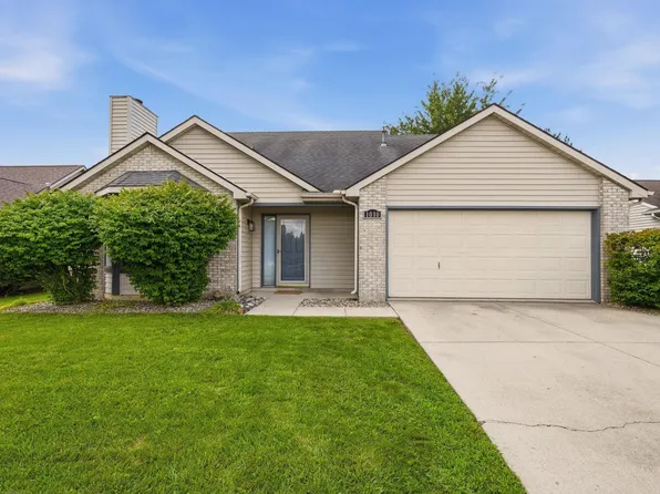 1010 Autumn Ridge Ln, Fort Wayne, IN 46804