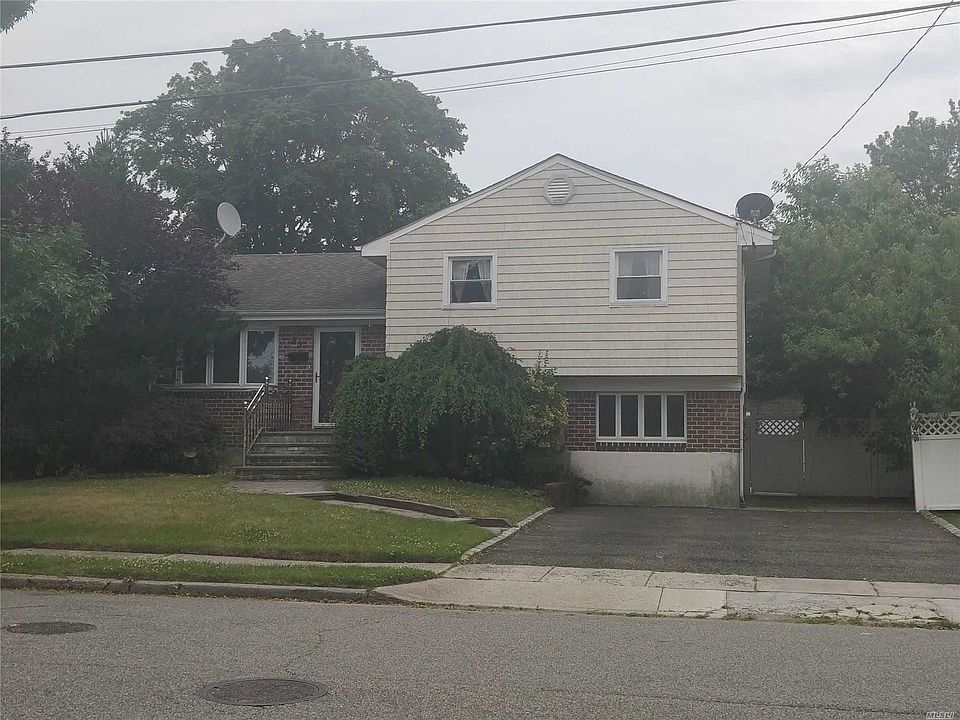 1st image of 53 Kingston Ave