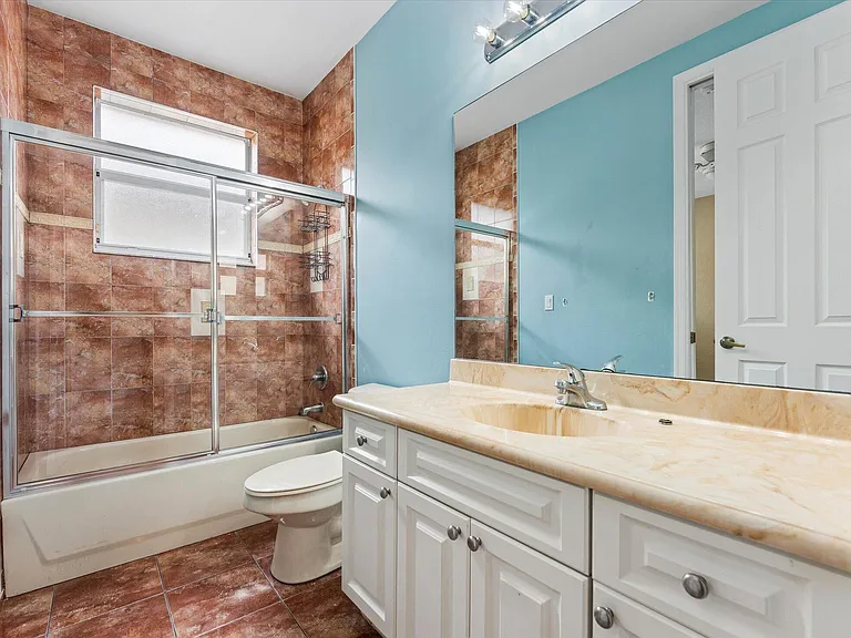 7140 Pinecreek Way — Photo 28