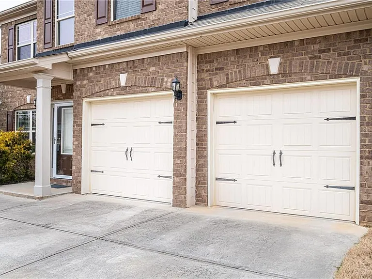 7761 Sylvaner Ln — Photo 4
