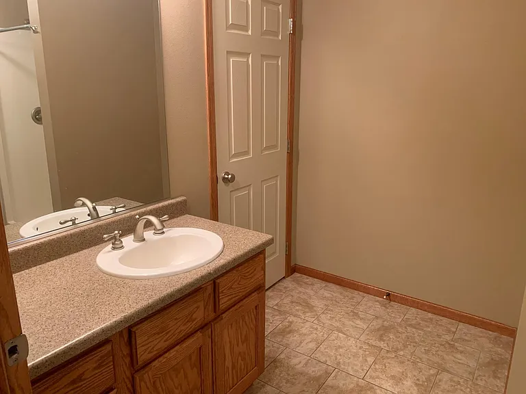 3310 W Miles Pl #204 — Photo 6