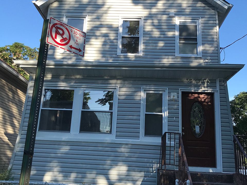 2nd image of 2418 Glebe Ave