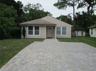 145 45th Ave, Vero Beach, FL 32968