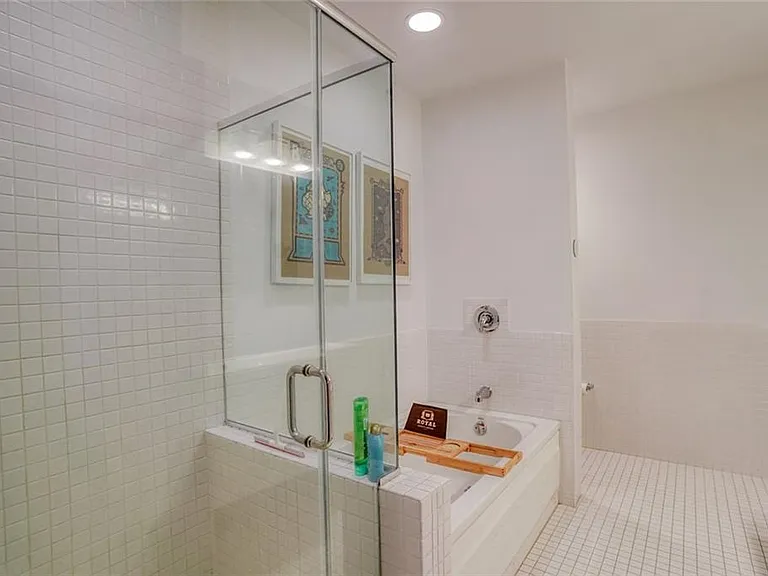 245 N Highland Ave NE #411 — Photo 8