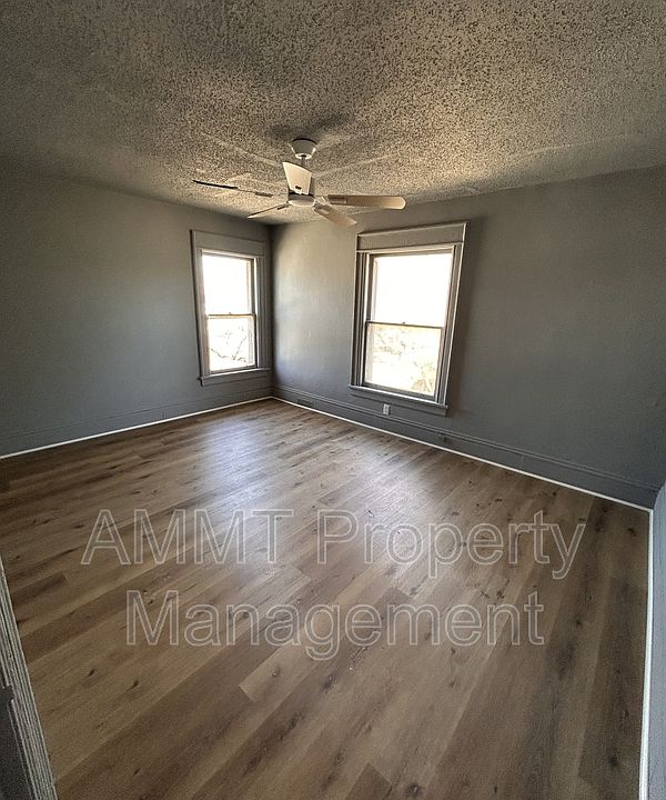 1st image of 1534 3rd Ave SE #4