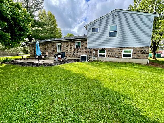 3rd image of 3638 Gary Dr