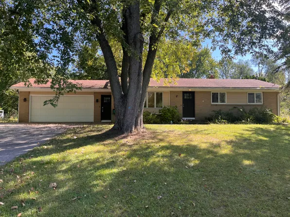 7864 Myers Lake Ave NE, Rockford, MI 49341