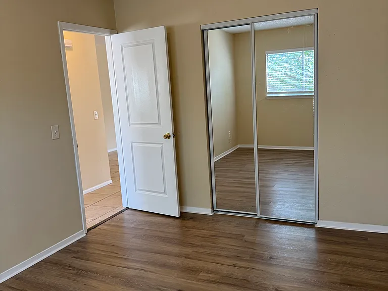 216 Gamblewood — Photo 23