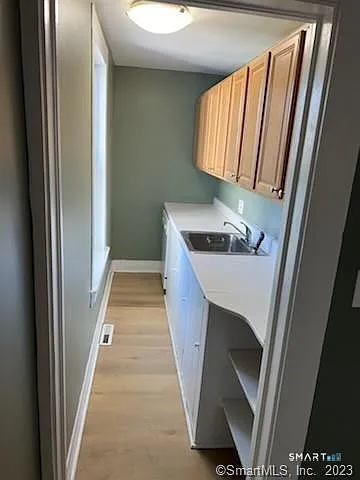 14 Svea Ave — Photo 5