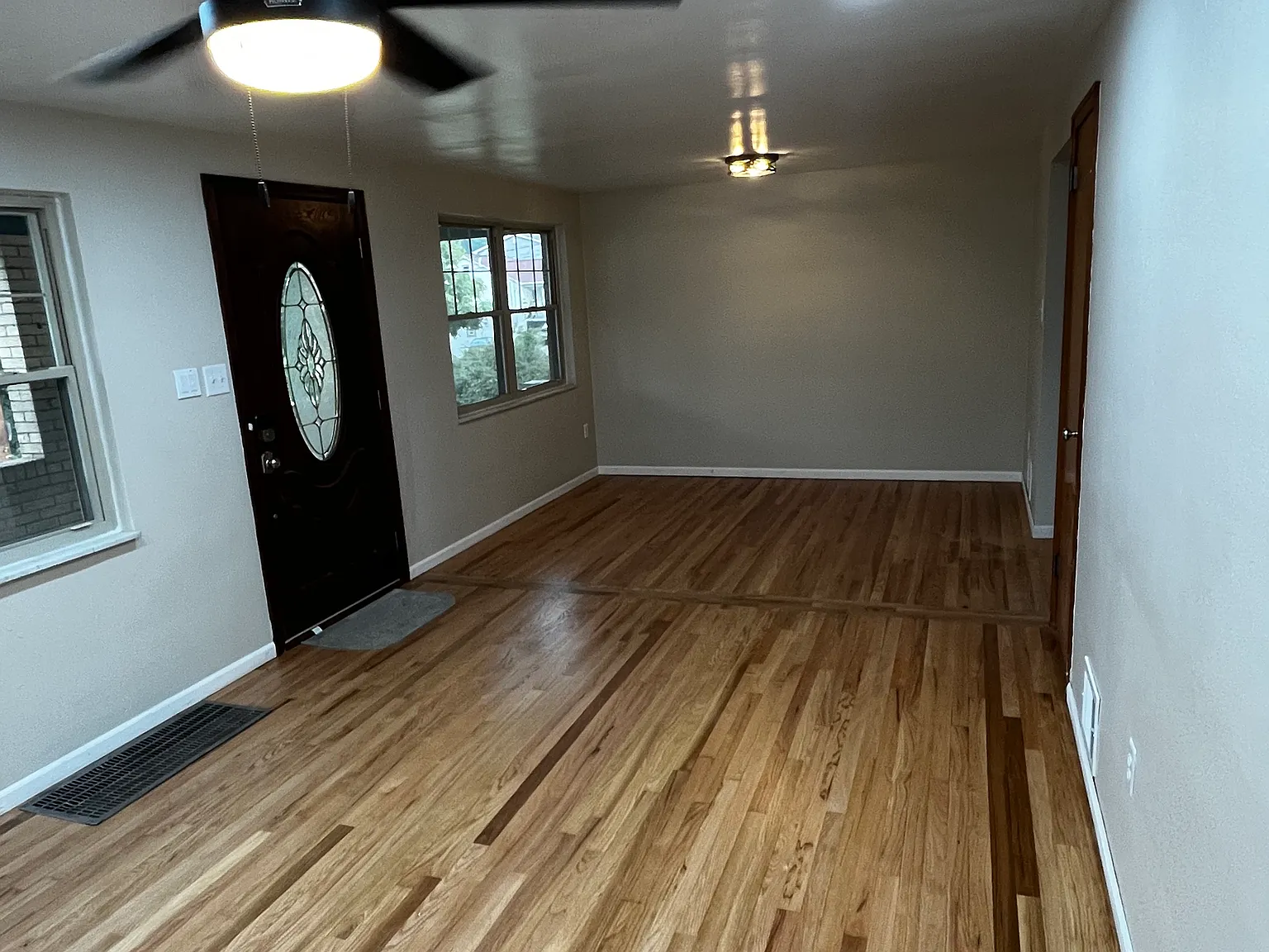 3 bed, 1400 sqft, $1,700 — Photo 3