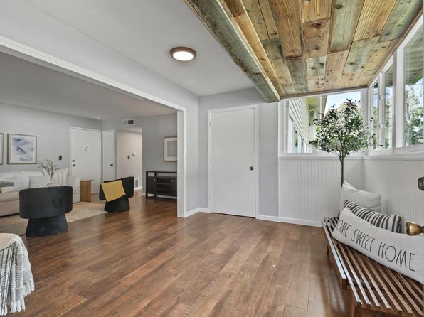 14225 Lora Dr APT 2, Los Gatos, CA 95032