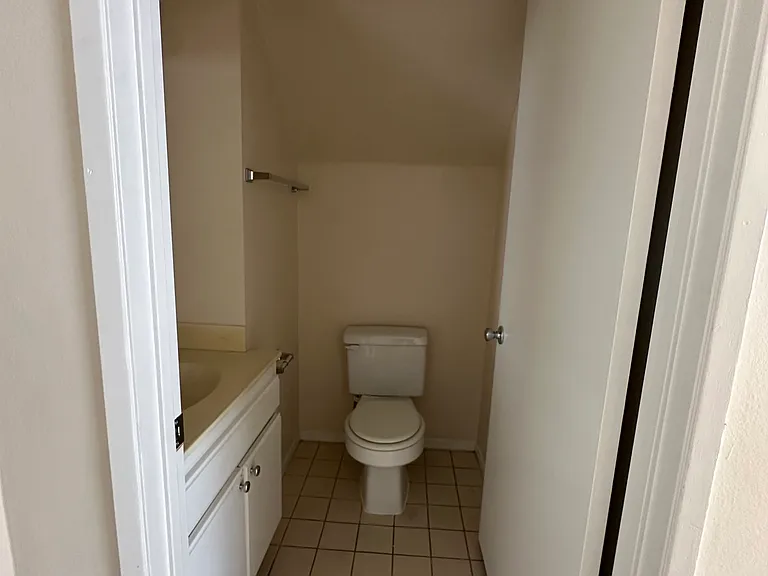 3125 S Canfield Ave #107 — Photo 18