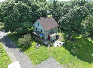 6513 N Centenary Rd, Williamson, NY 14589