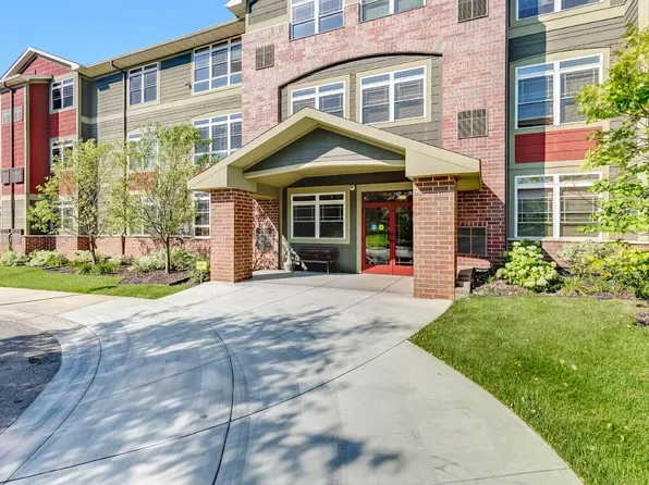 2530 34th St E #309, Minneapolis, MN 55406