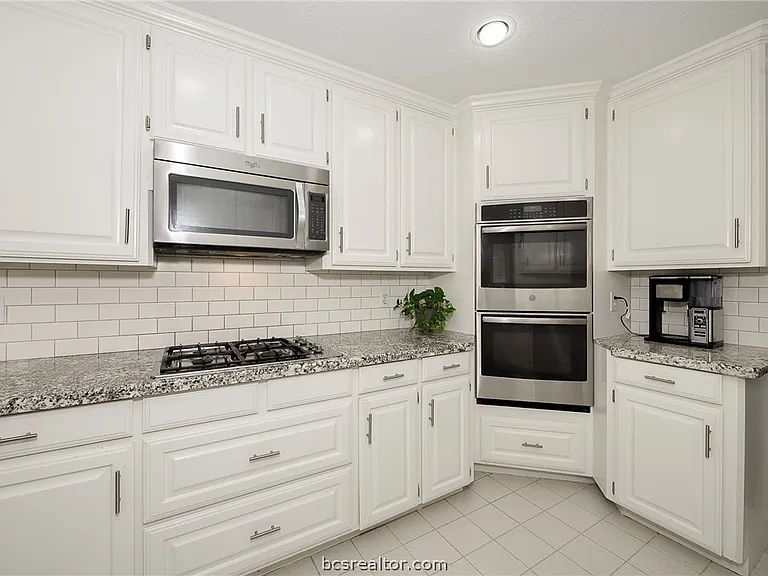 2905 Aztec Ct — Photo 15