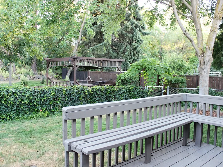 4018 E Hartson Ave — Photo 13