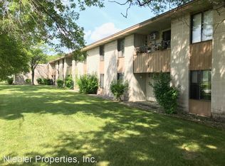 1700 Kelly Rd APT 3, Little Chute, WI 54140