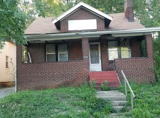 2113 Rose Bud Ave, Saint Louis, MO 63121