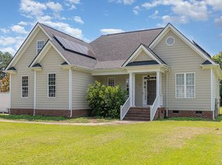 145 Adams Pointe Ct, Angier, NC 27501