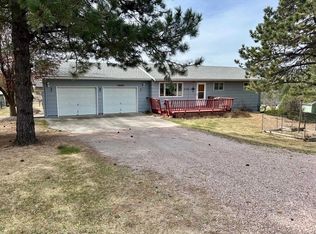 2707 Spring Brook Rd, Rapid City, SD 57702