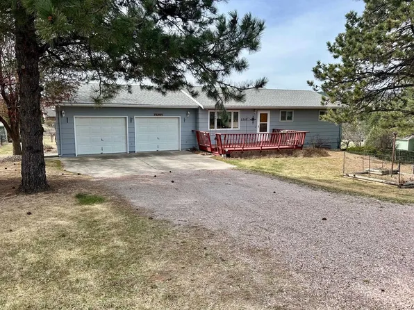 2707 Spring Brook Rd, Rapid City, SD 57702