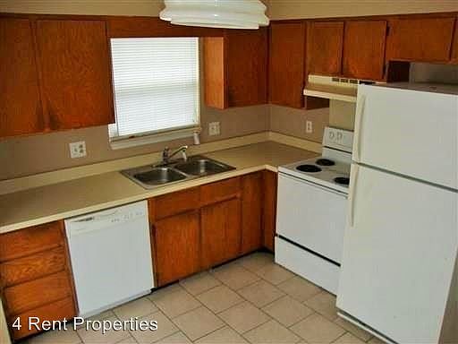 5th image of 95 Grassmire Dr
