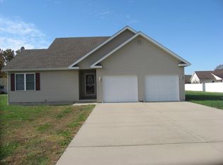 2303 Elias Dr, Herrin, IL 62948